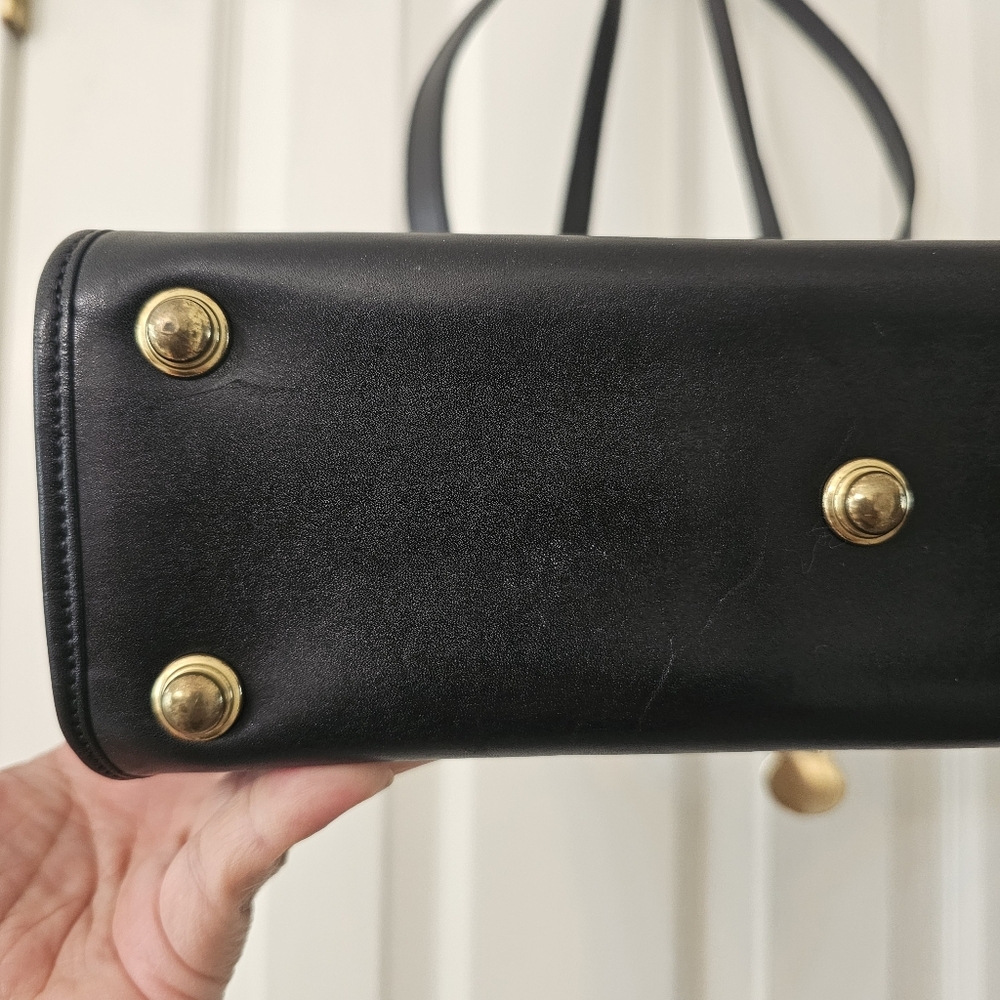 Dooney & Bourke Shoulder Bag - Picture 7 of 13